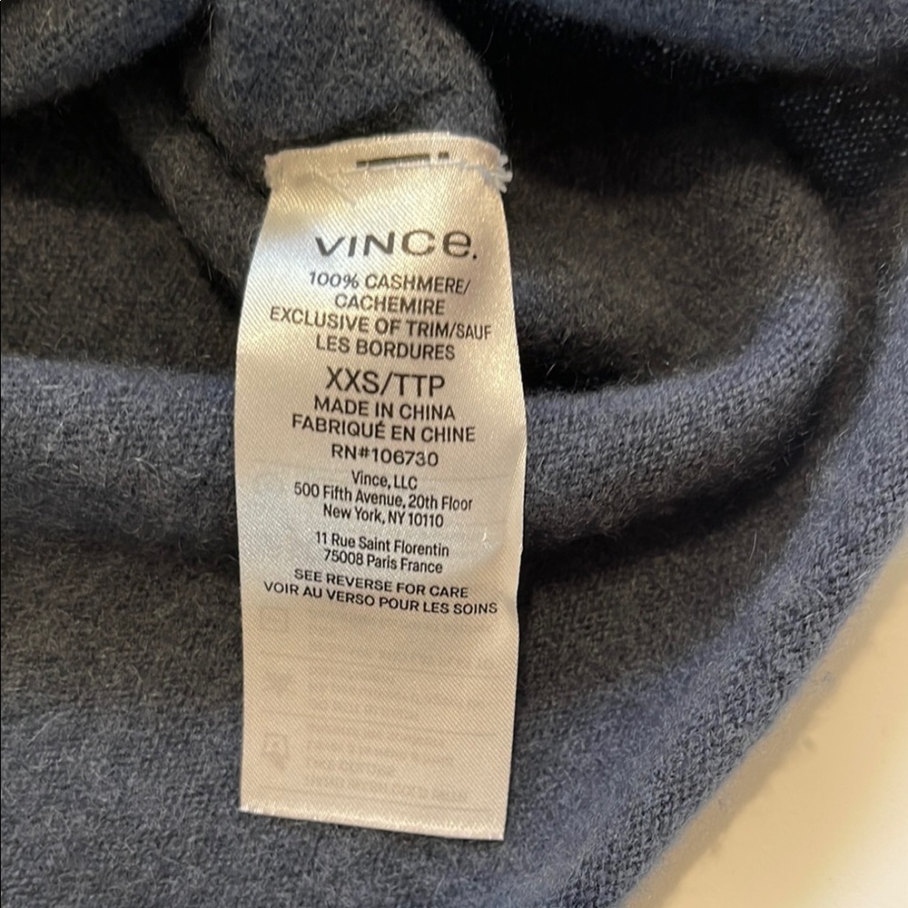 Vince 100% Cashmere Frayed Neck Sweater - Picture 5 of 10